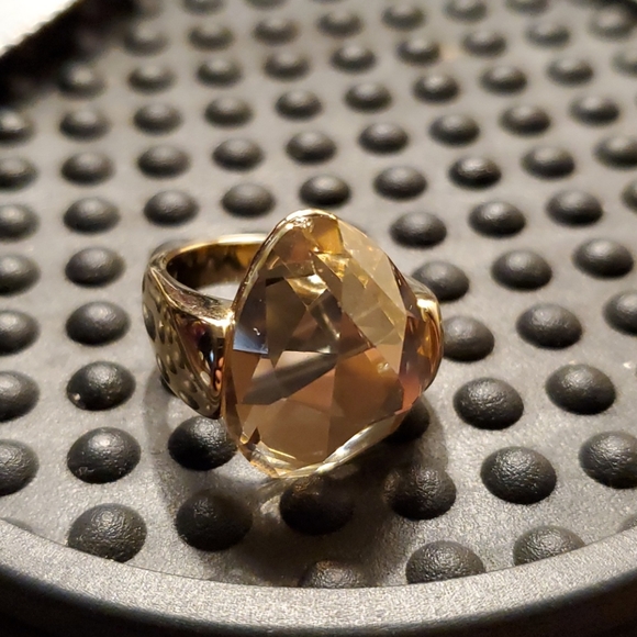 Swarovski drop egg ring- size 6 - Picture 5 of 8